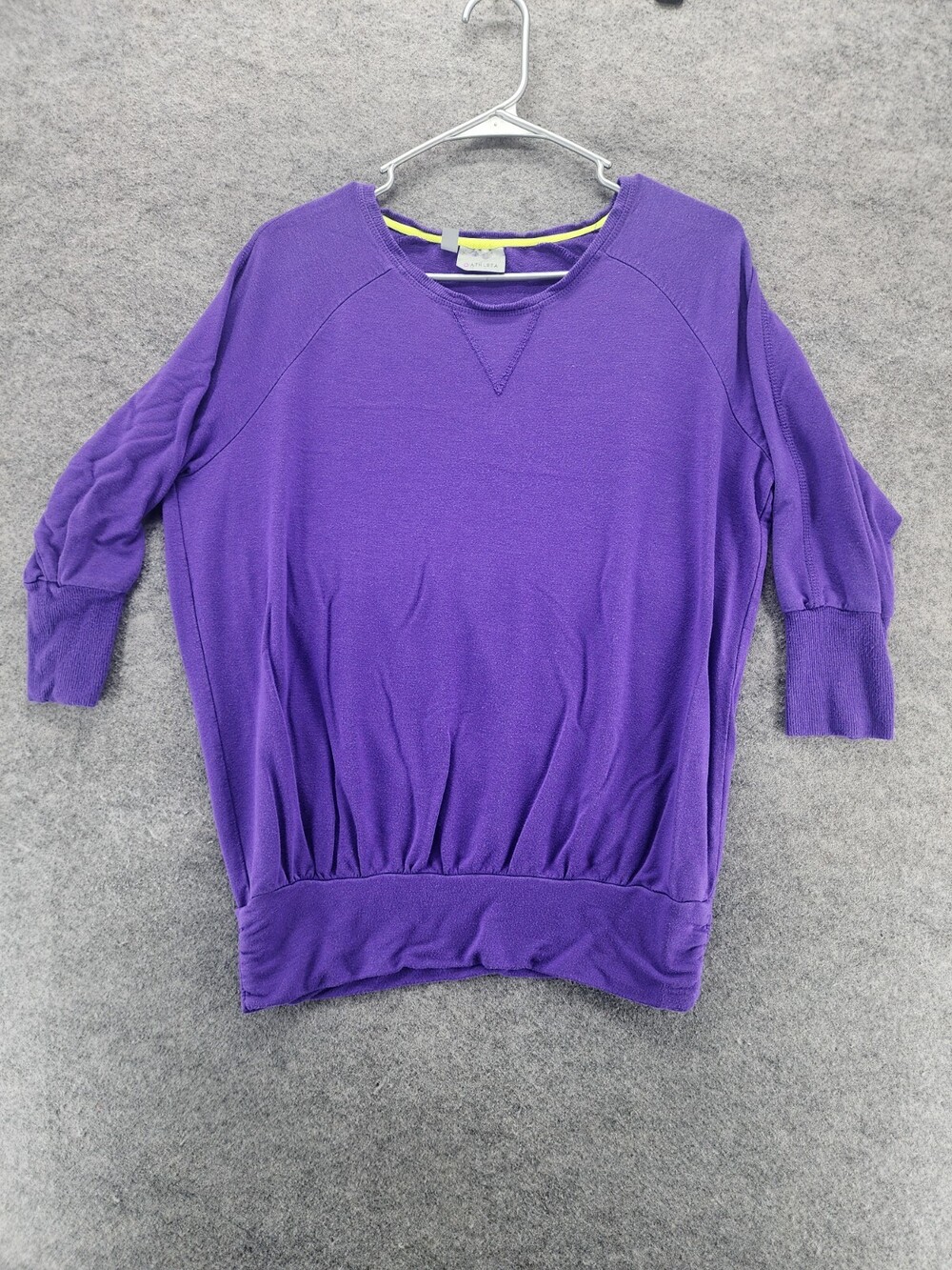 Athleta Shirt Womens XS 3/4 Sleeve Activewear Purple
